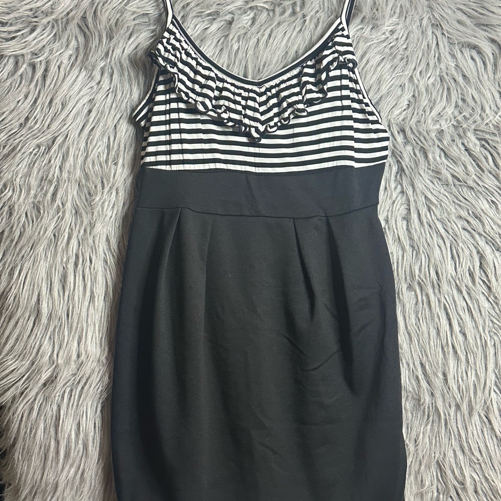 Forever 21 Black and White Striped Mini Dress